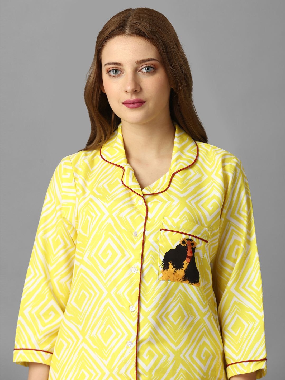 (BOGO) Curly Lady Back Printed Pyjama Set With Free Scrunchies