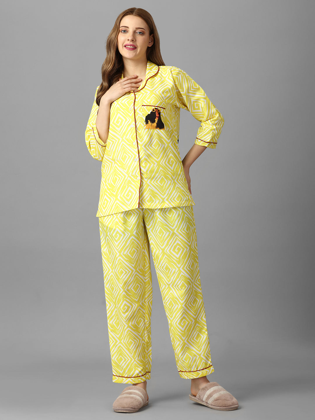 (BOGO) Curly Lady Back Printed Pyjama Set With Free Scrunchies