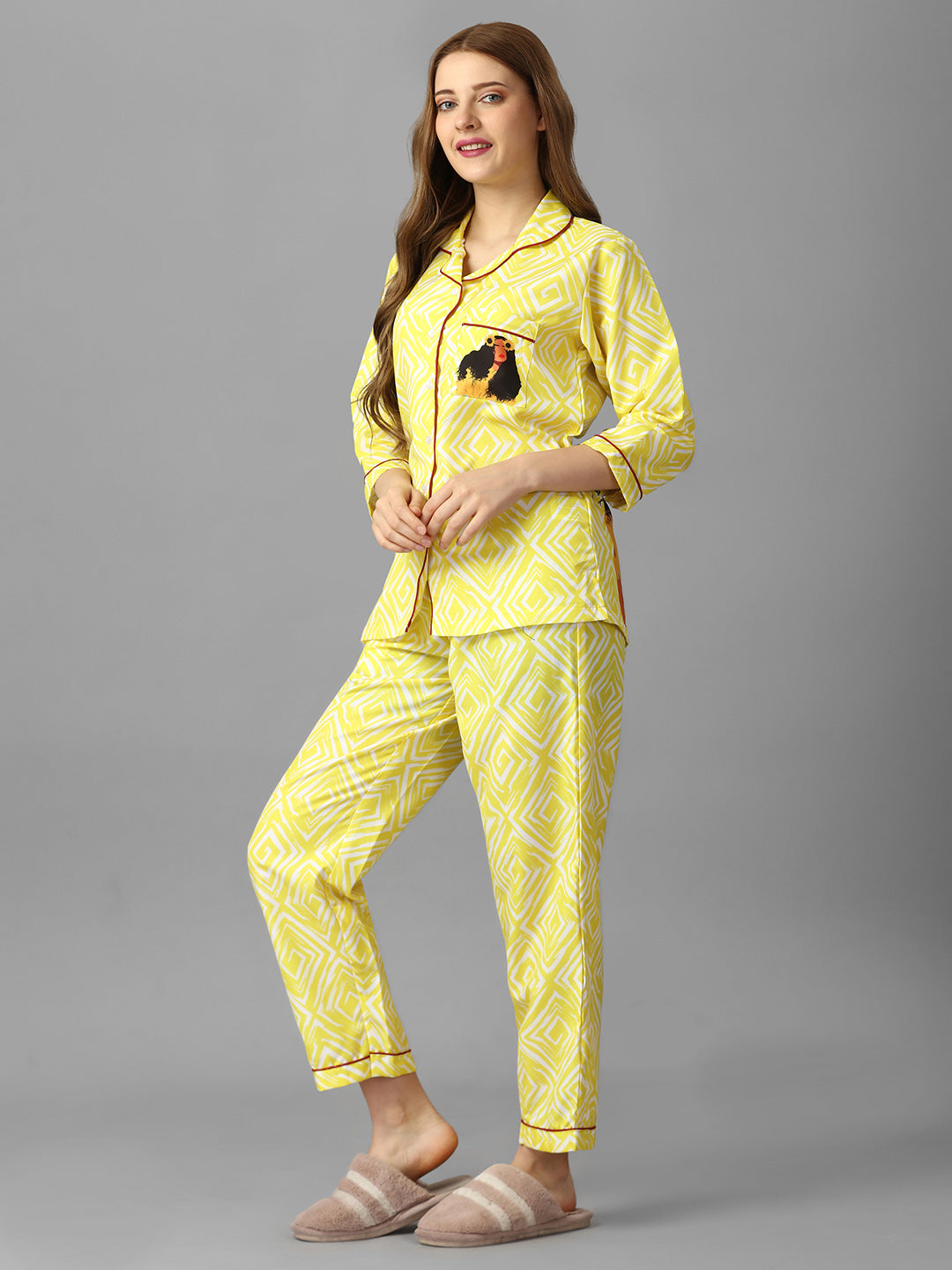 (BOGO) Curly Lady Back Printed Pyjama Set With Free Scrunchies