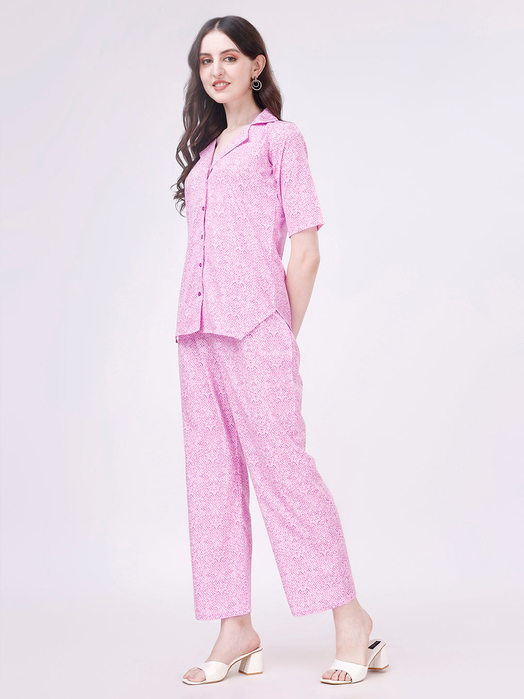 8026-A Little Pink Solid Crepe Pink T-Shirt with Printed Capri Set