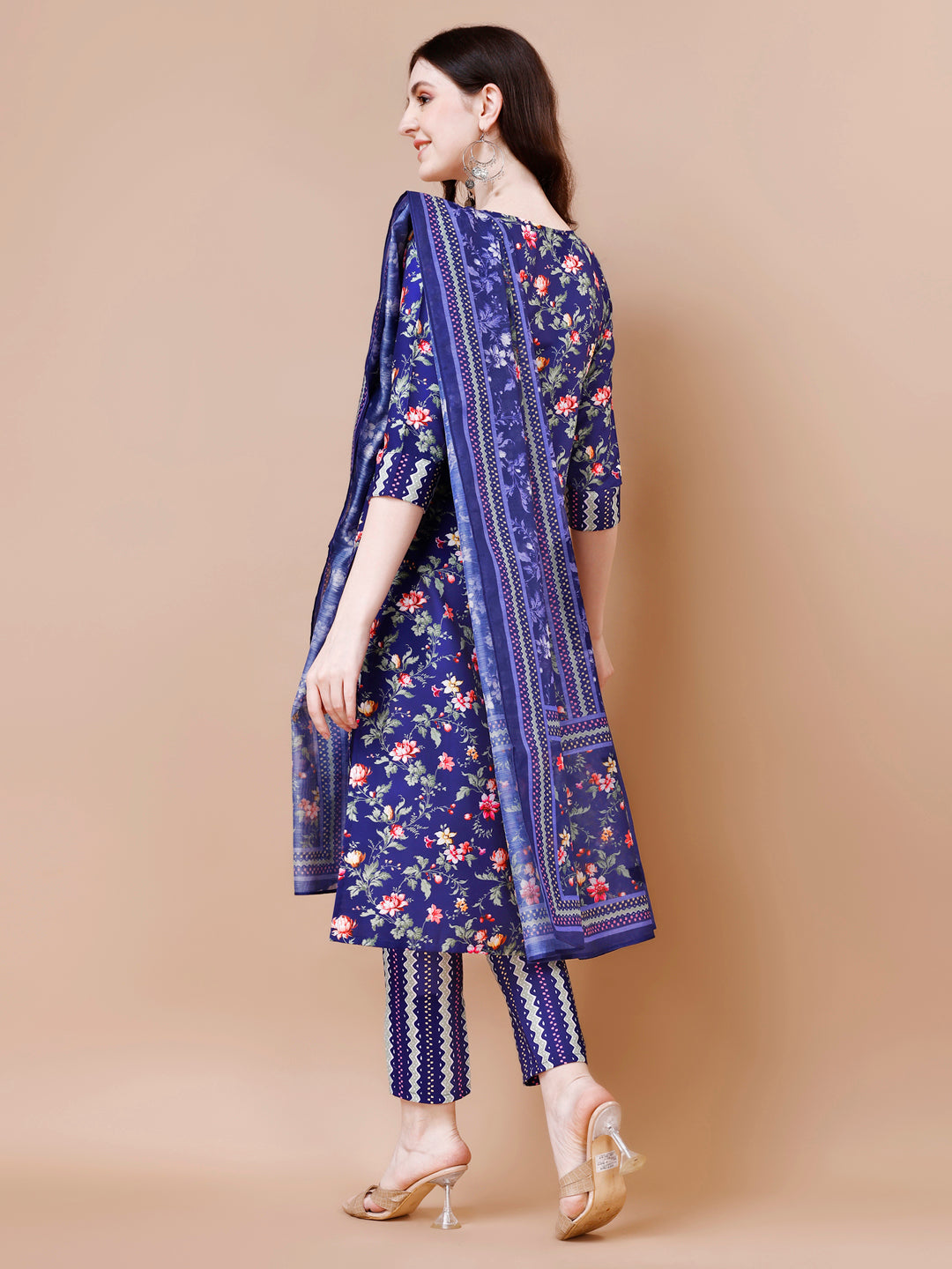 Leaf & Floral Printed Straight Kurta with Pant and Dupatta Set (Navy Blue)
